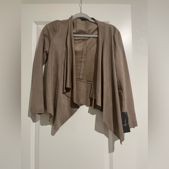 Zara suede jacket - Picture 1 of 4